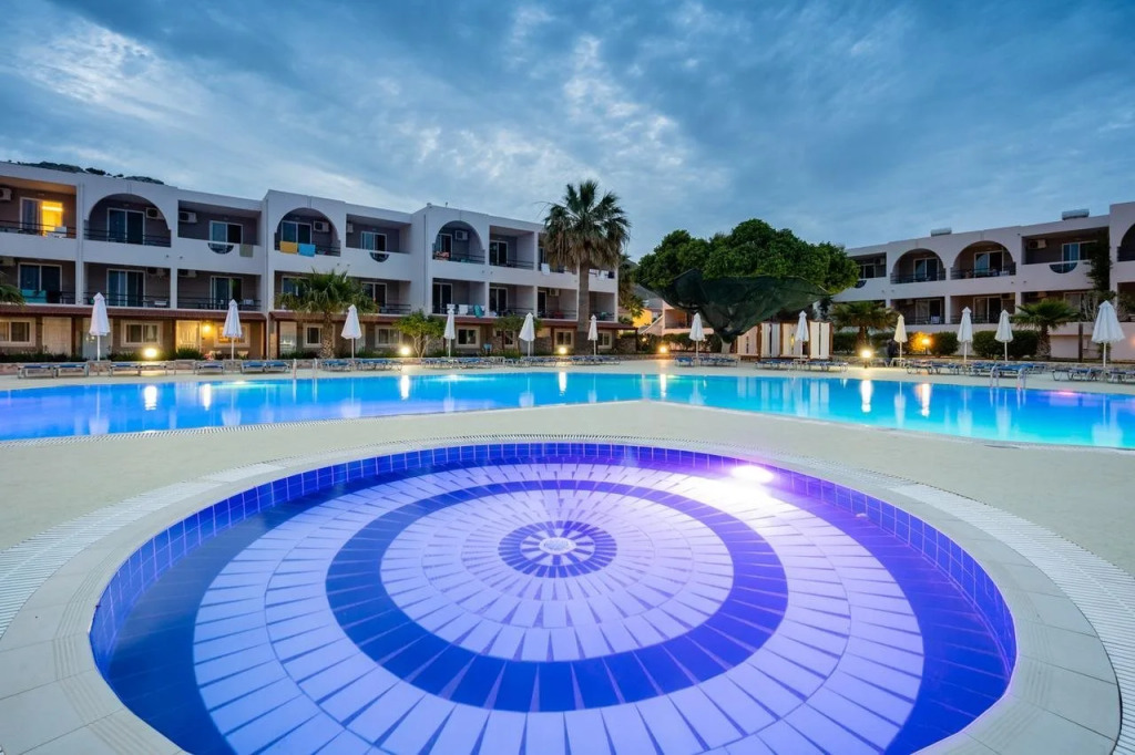 Lardos Bay Hotel