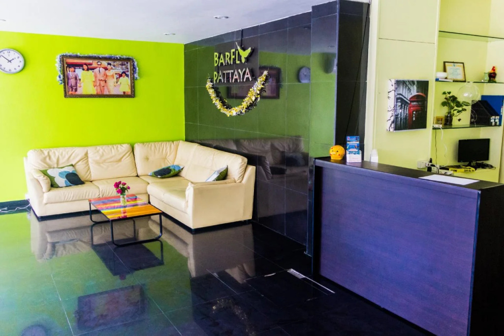 Barfly Pattaya Hotel