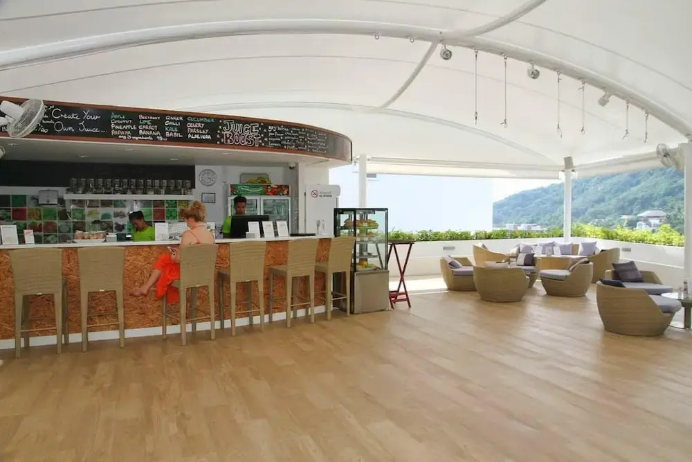 Apartment with 2 Bedrooms in Phuket, with Wonderful Sea View, Shared Pool, Furnished Balcony - 2 Km From the Beach