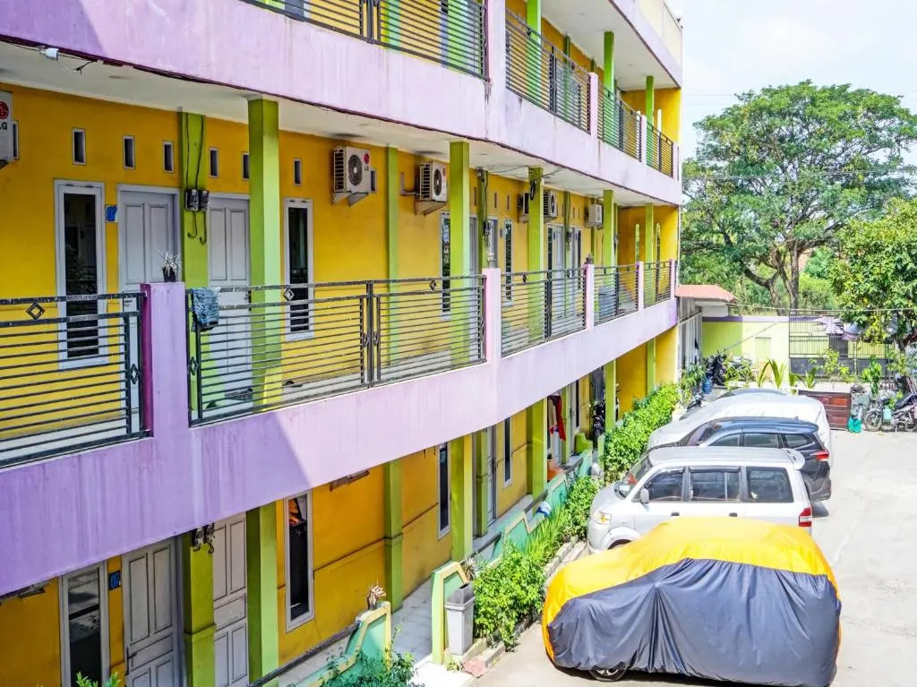 Oyo 91796 Guest House Ghalta Syariah