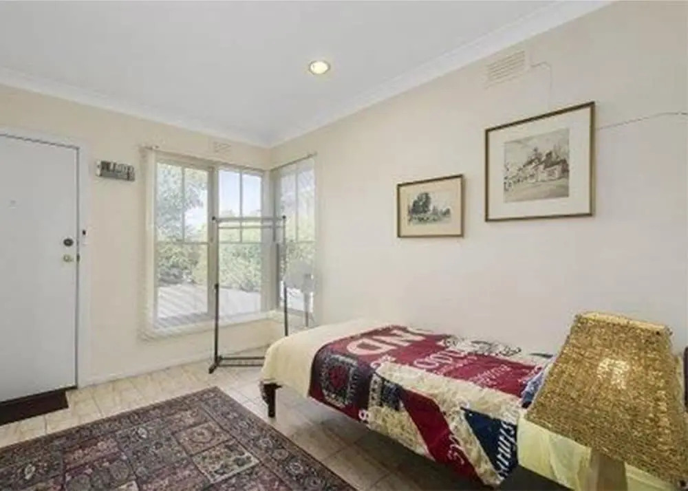 Newport Home Stay and Lodge