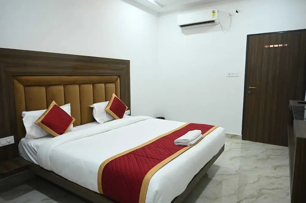 Hotel RS Inn
