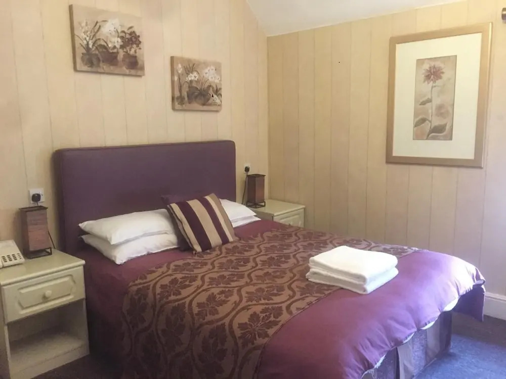 Haigs Hotel