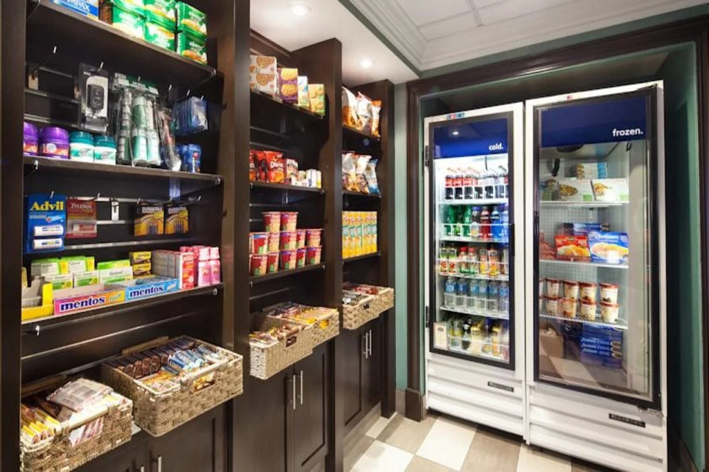 Hampton Inn & Suites by Hilton Toronto Airport