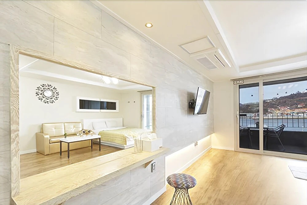Yeosu Cube Pension