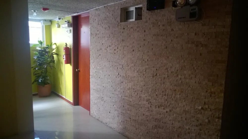 Hostal El Roble