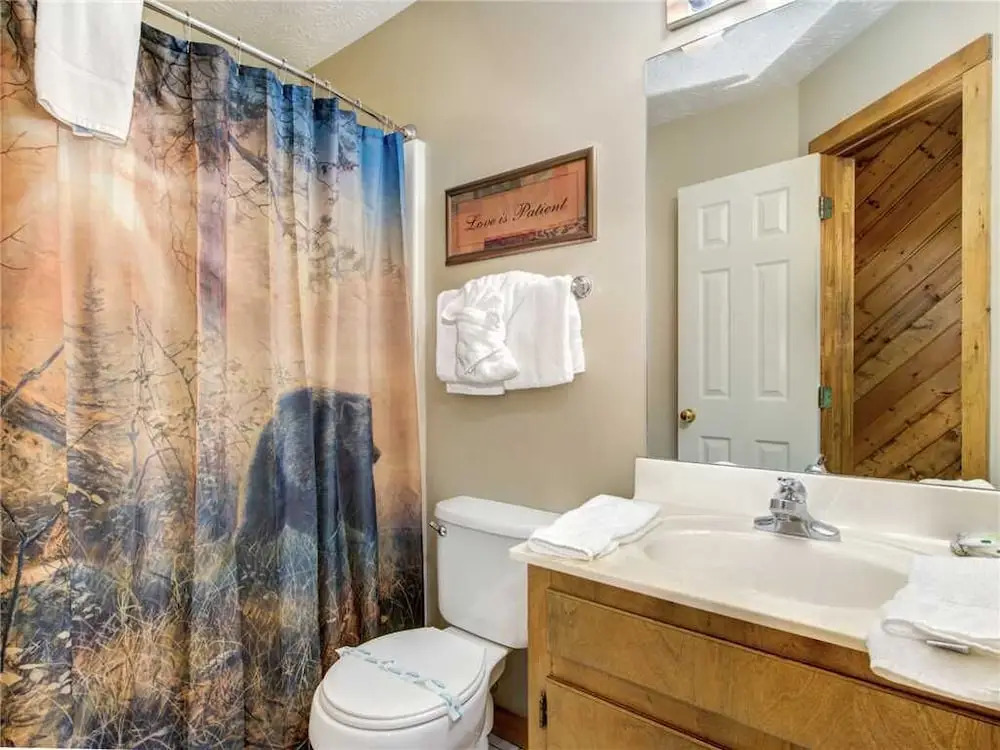 Sugar Plum, 1 Bedroom, Hot Tub, WiFi, Foosball, Sleeps 2