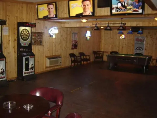 Frontier Lodge