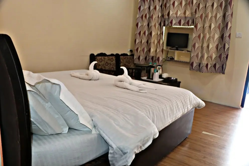 Hotel Prakash Regency Sangla