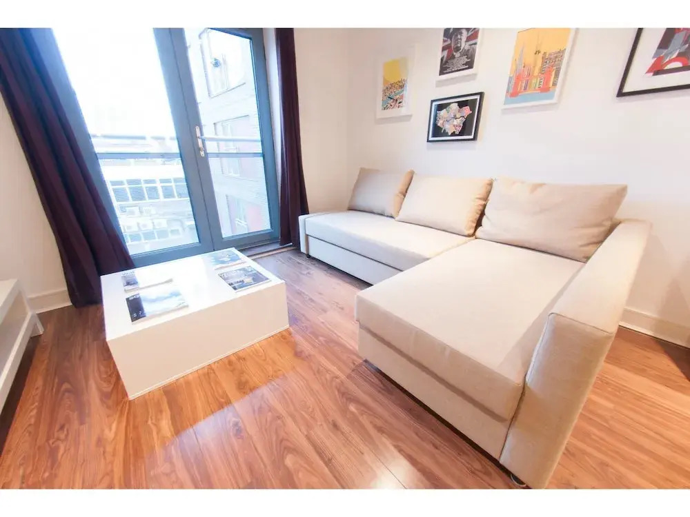 Elegant, Modern Flat in Central London, For 4