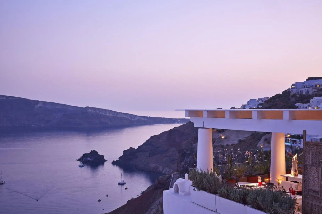 Katikies Santorini - Pelagos House - The Leading Hotels Of The World