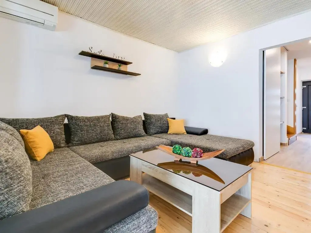 Apartments Nada