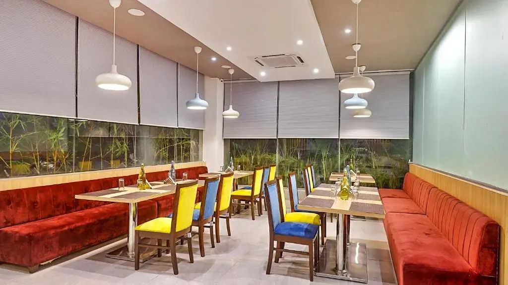 FabHotel Eminent Suites Gachibowli