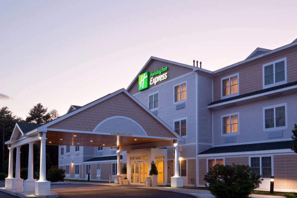 Holiday Inn Express Hotel & Suites Freeport by IHG