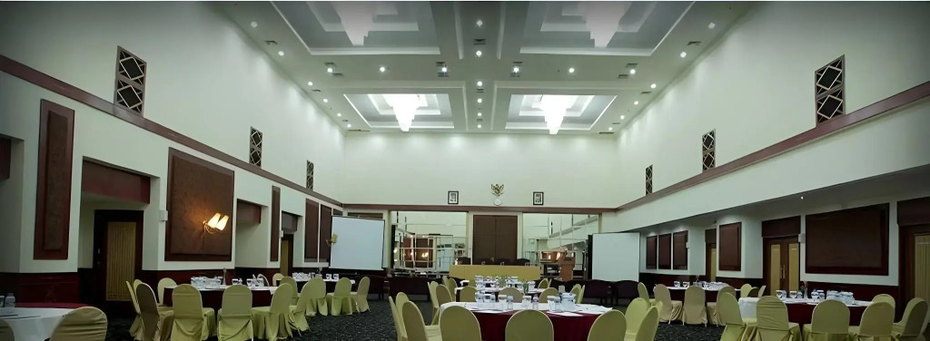 Oasis Amir Hotel