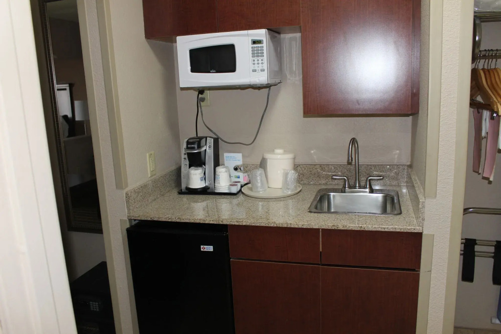 Holiday Inn Express Kansas City Liberty Missouri by IHG