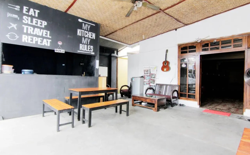 Pesona Artha Guest House