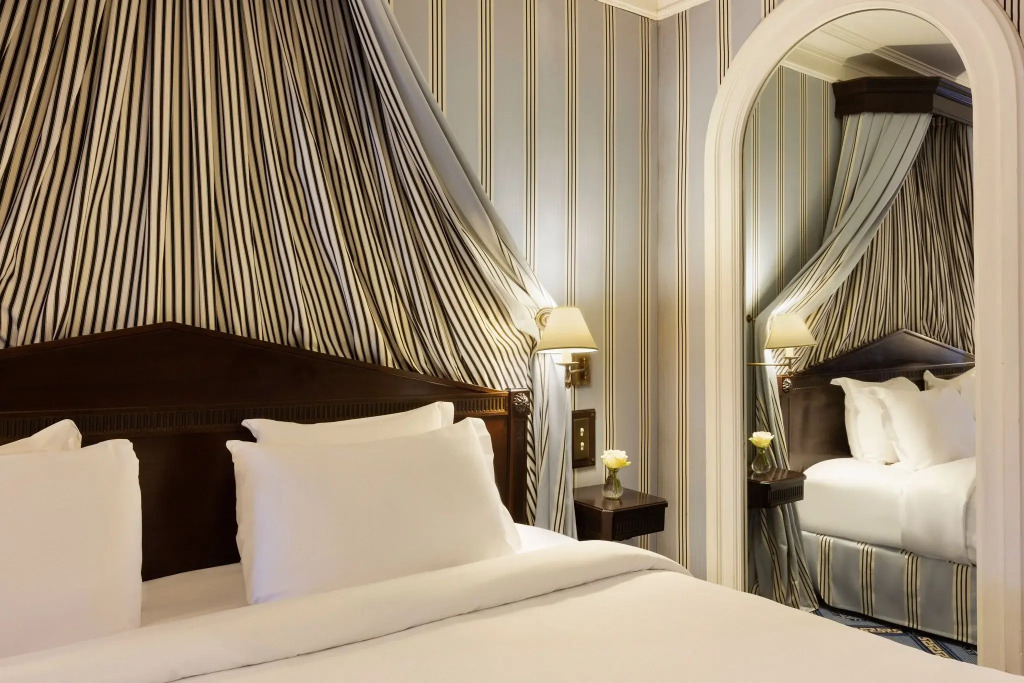 Le Dokhans Paris Arc de Triomphe, a Tribute Portfolio Hotel
