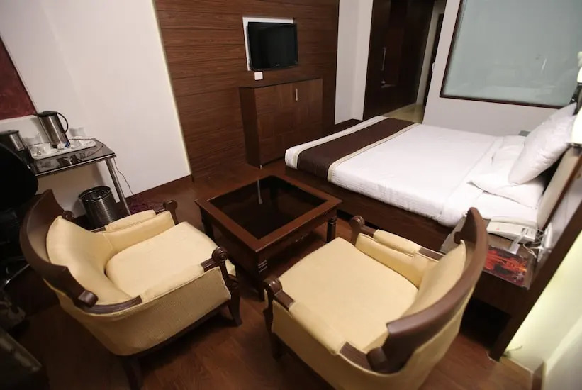 Hotel K.C. Residency