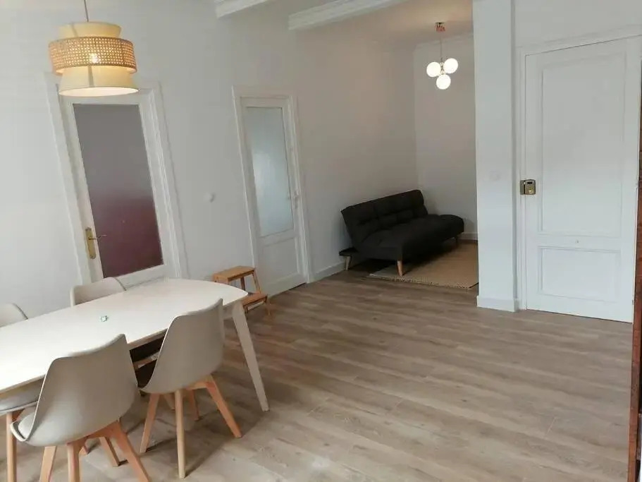 Apartamento completamente equipado en el centro de Ferrol.