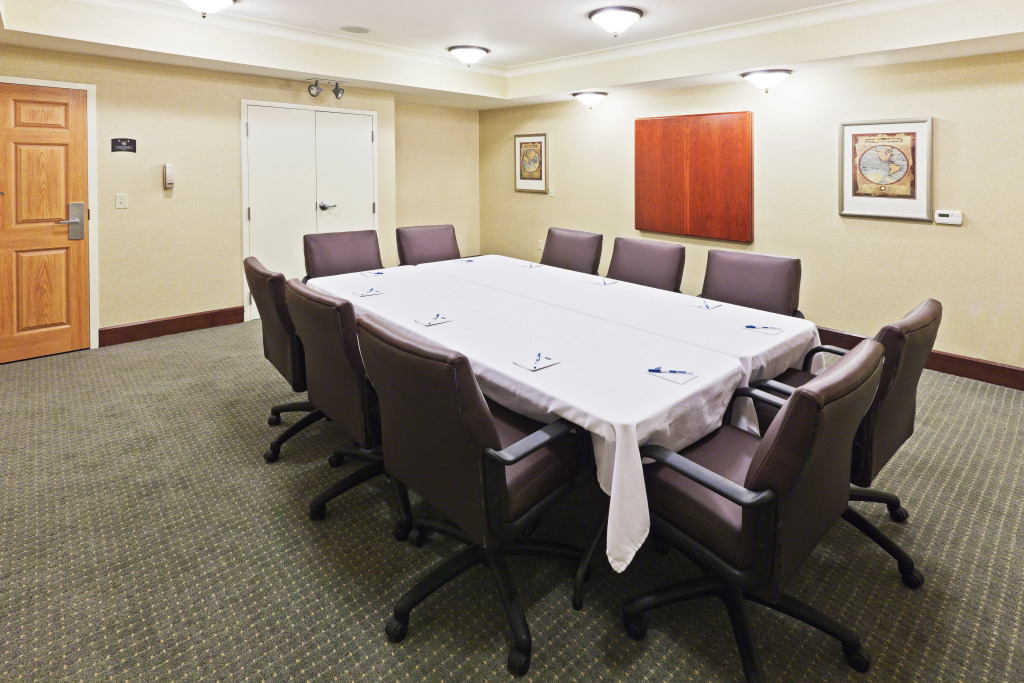 Staybridge Suites Wichita by IHG