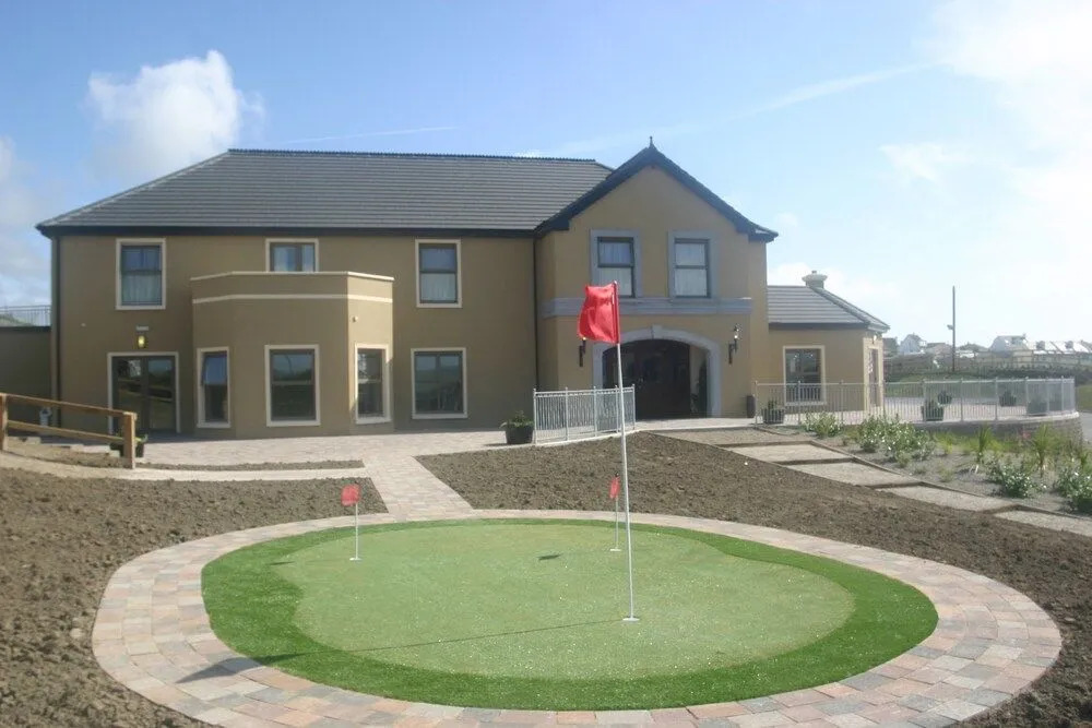 Vaughan Lodge Hotel