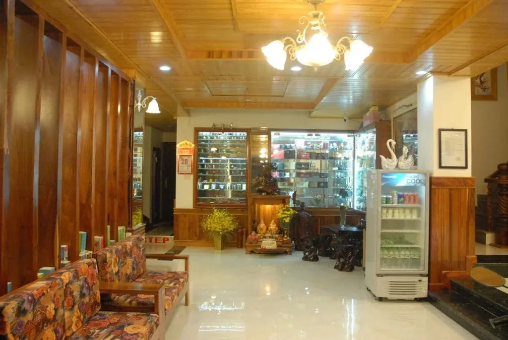 Le Na Hotel