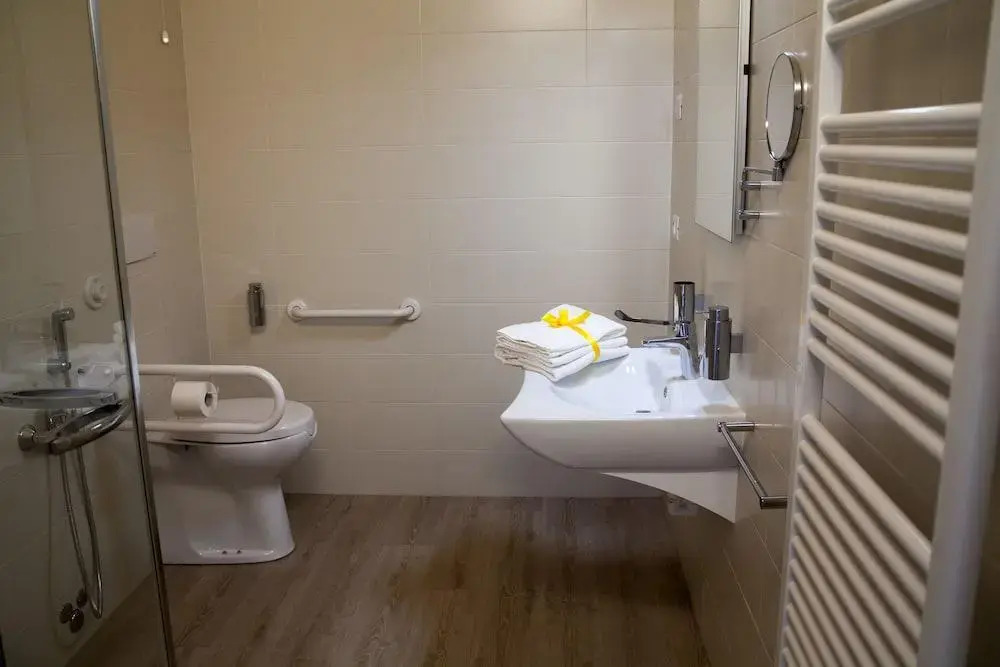 Terra Ferma Rooms&More