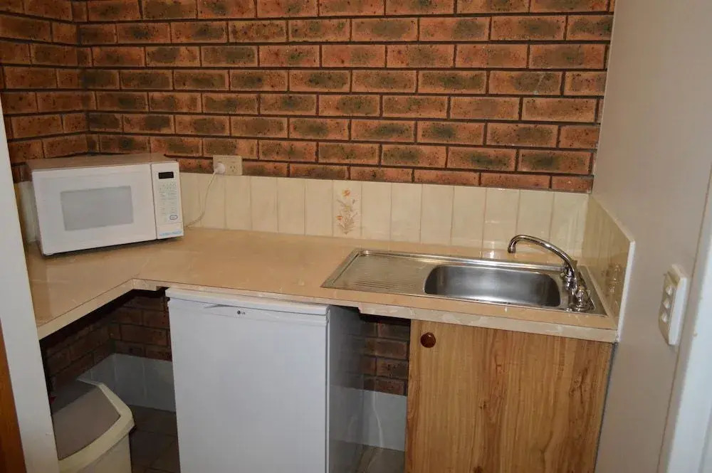 The Cottage Motor Inn Albury CBD