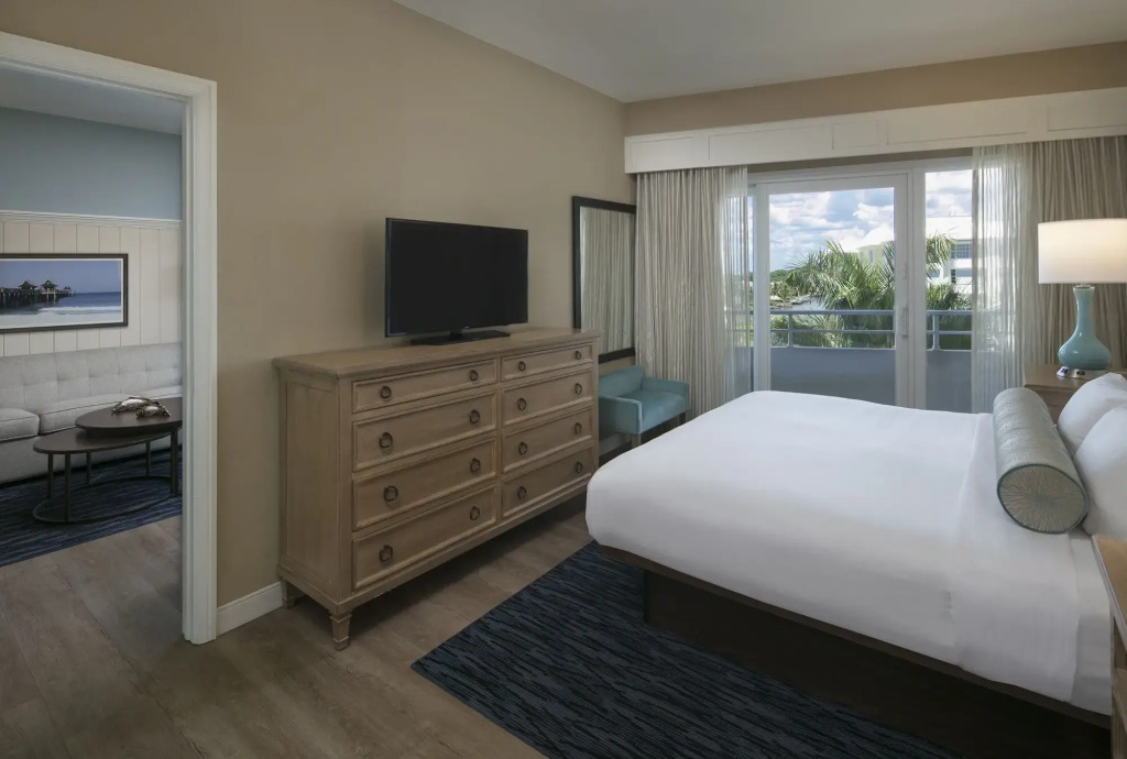 Edgewater Beach Hotel