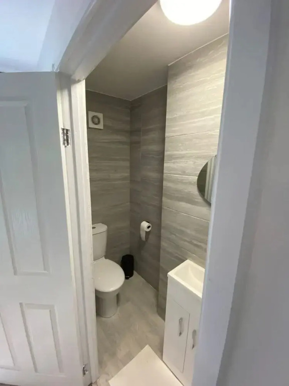 Host Stay Waterfront