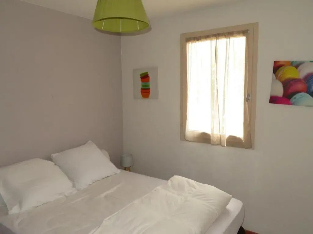Appartement Sète, 2 pièces, 4 personnes - FR-1-338-392