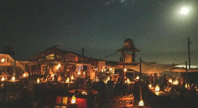 Lobo Hostel Bar