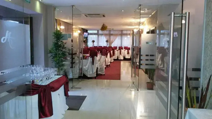 Hotel Condor