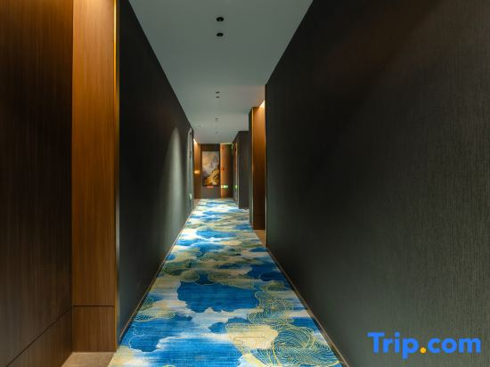 Mengdan International Hotel (Jiangmen Hetang Central Square Jinyi City Branch)