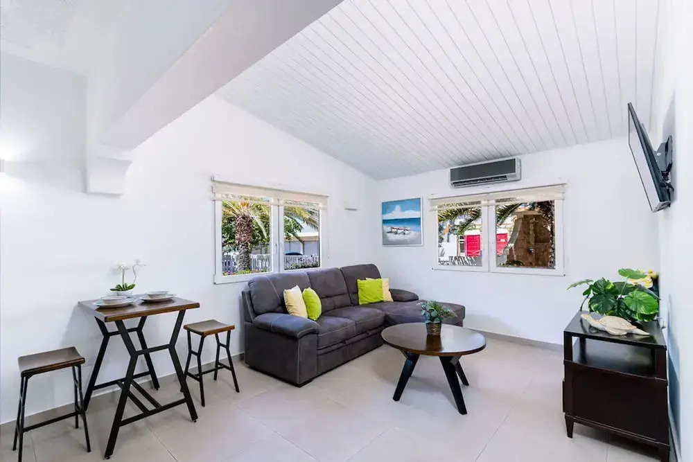 1 MIN Walk 2 Arashi Beach Suite w Roofdeck Pool