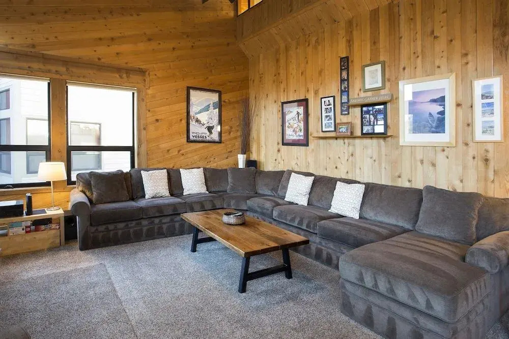 Slopeside At 1849 Condos