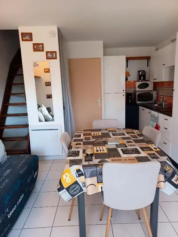 Maison de 2 chambres a Vendres a 300 m de la plage avec piscine partagee et terrasse amenagee