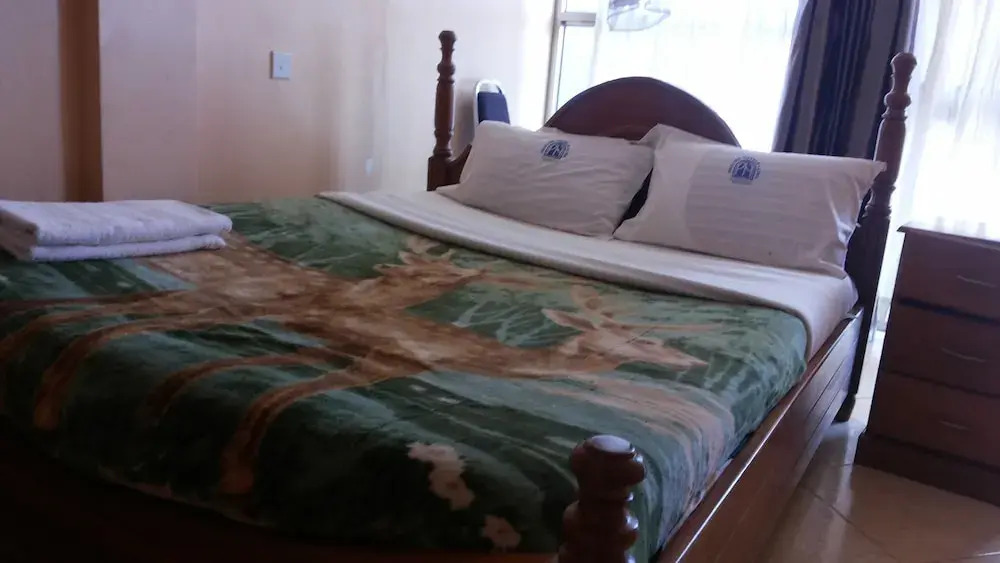 Pauline Hotel