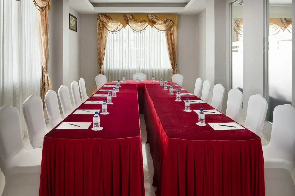 Green Palace Hotel