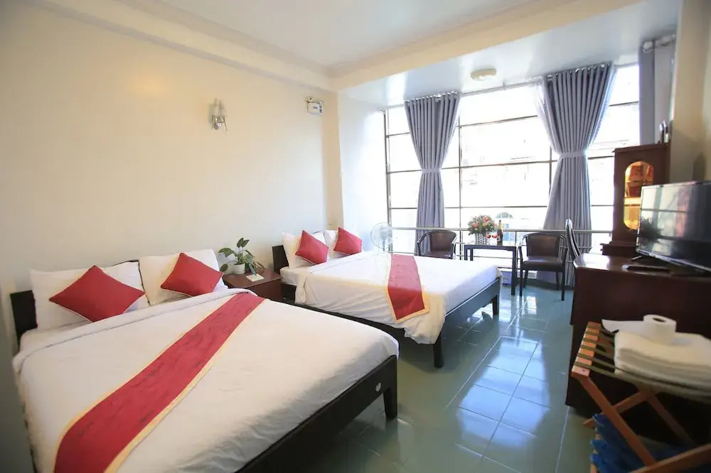 Y Lan Hotel Dalat