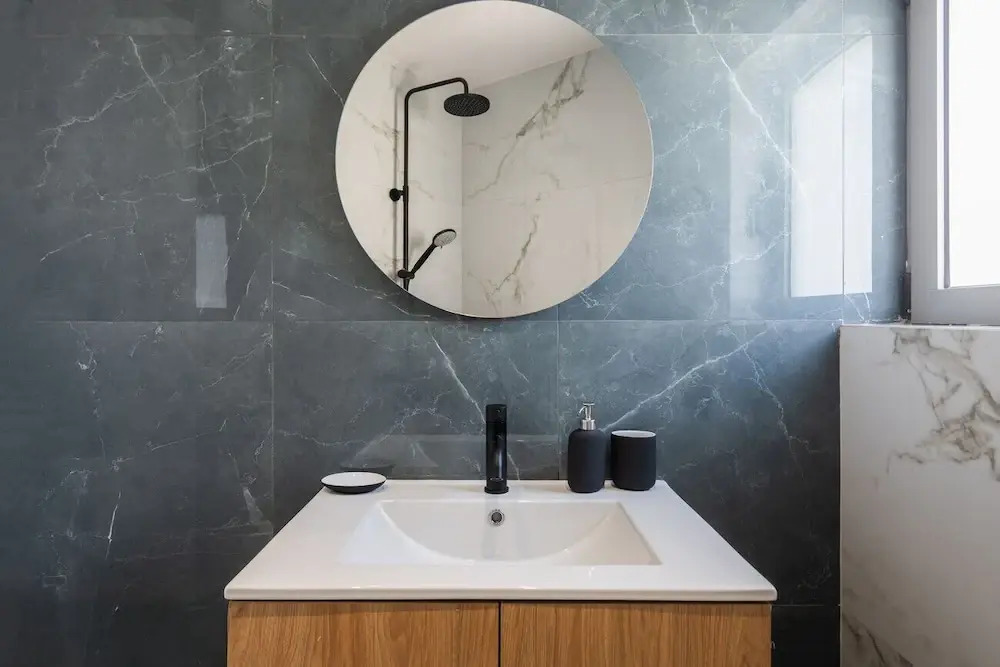 LIV - Modern Studio Apartment S8-4a