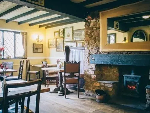 Thatched Tavern