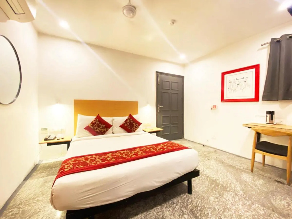 Hotel Orchid Saffron
