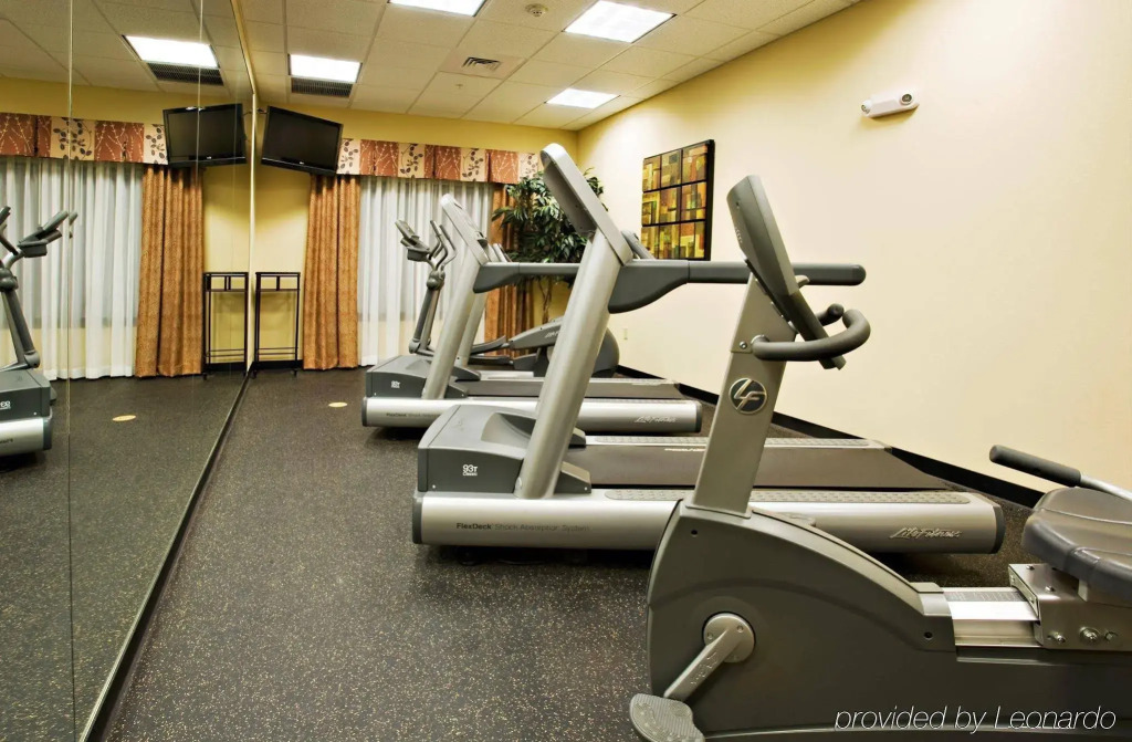 Holiday Inn Express & Suites Wichita Falls by IHG