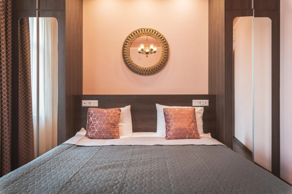 1001 Nights ~ in a Beautiful Two-Bedroom Apartment