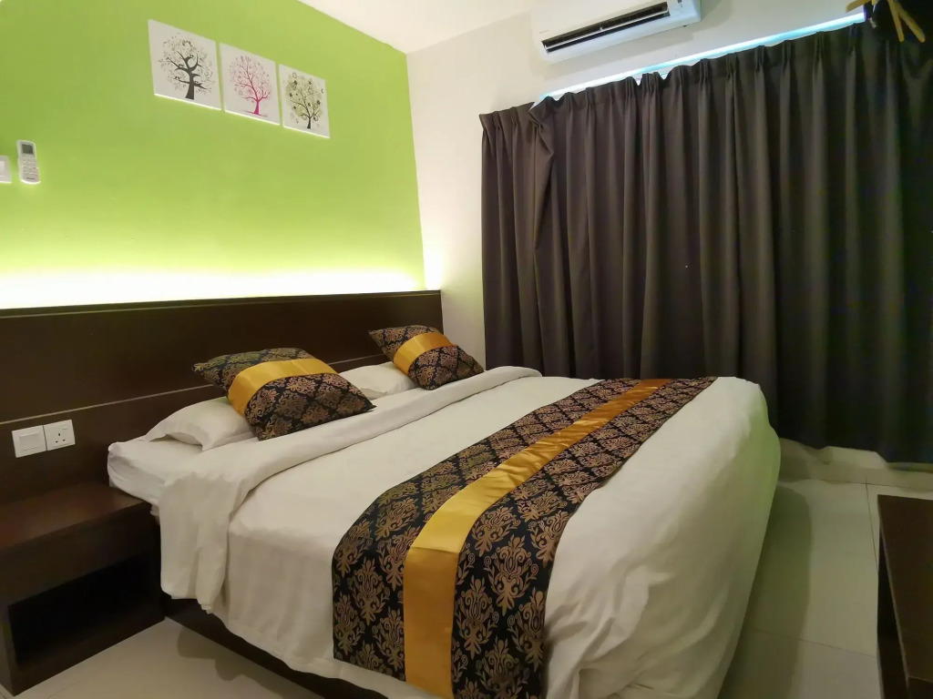 Star Bay Hotel