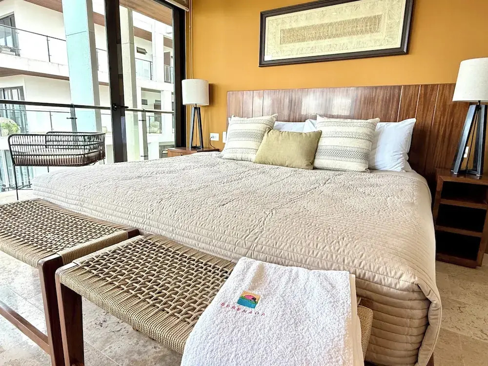 Serenada Apt 413