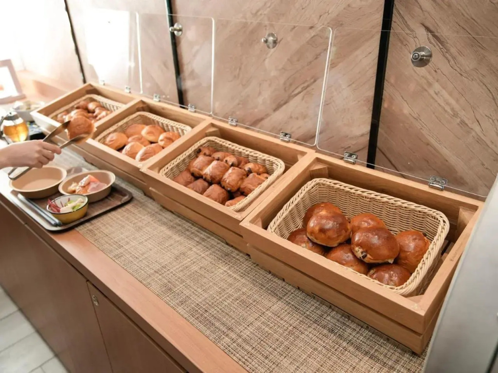Super Hotel Premier Ikebukuro Natural Hot Spring