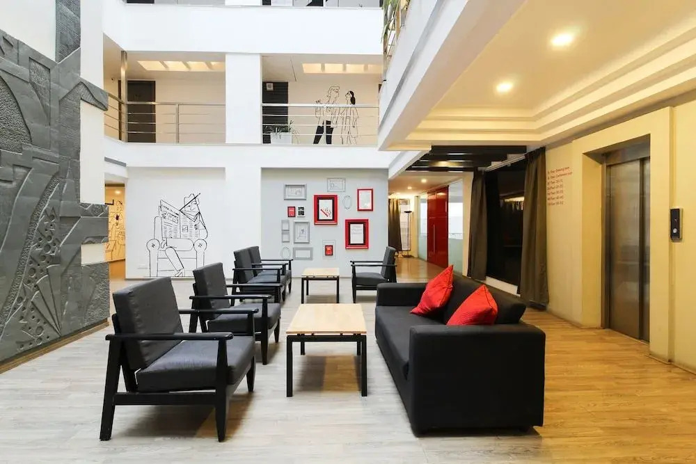Oyo Townhouse 38136 Shivalik Mercantile Co-Operative Bank